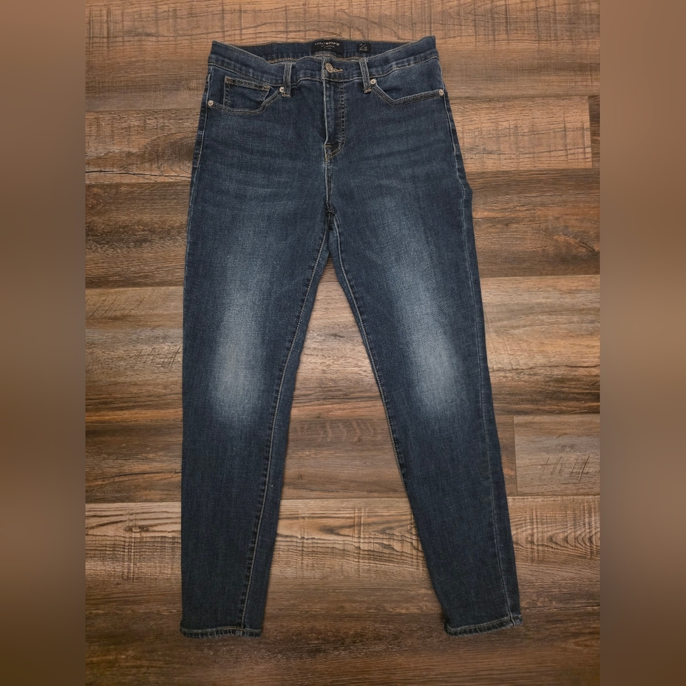 Lucky Brand Dark Blue Denim Jeans